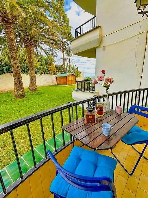 Beautiful Apartment In Acapulco Playa, Nerja
