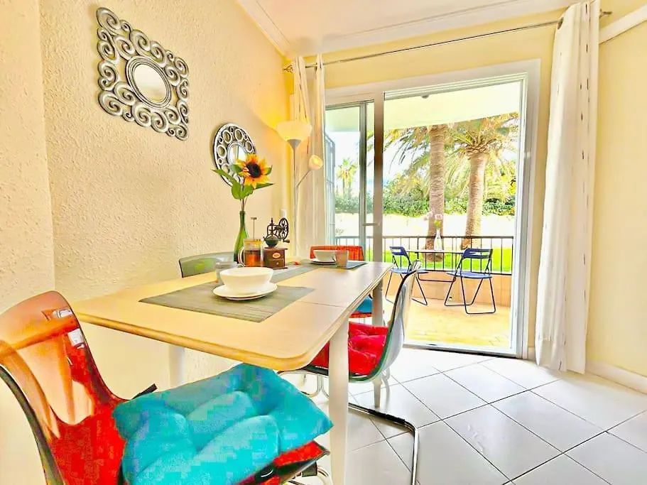 Beautiful Apartment In Acapulco Playa, 네르하 스페인