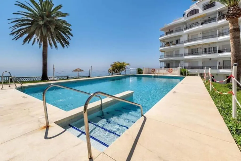 Beautiful Apartment In Acapulco Playa, 네르하 스페인